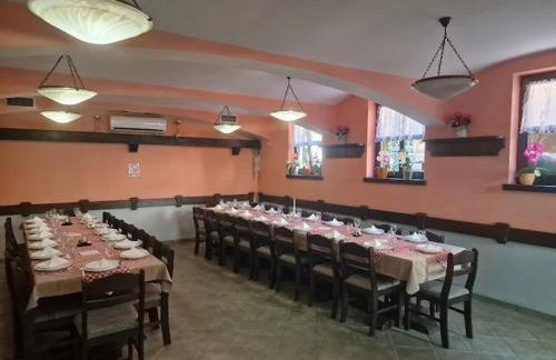 Old house by the stream - Photo 72