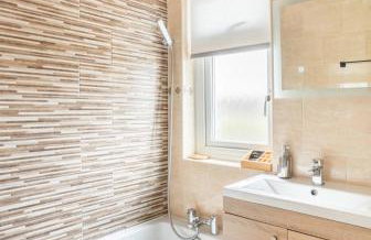 Captivating 3 bedroom home with conservatory - Foto 29