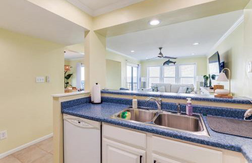 Marina Views, Walk to Beach: Atlantic Beach Condo! - Foto 11