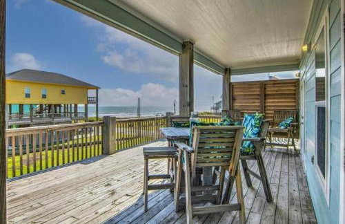 JUST LISTED Beach House Steps Away from the Beach - Foto 23