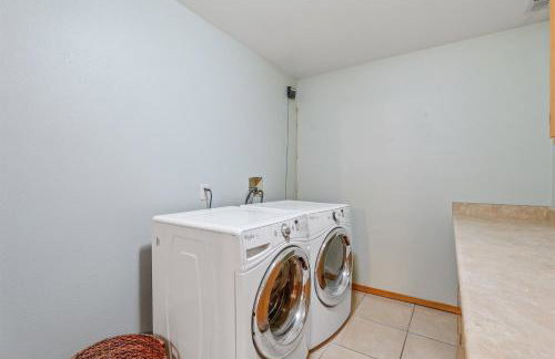 Bluebird Song Prime Flagstaff Location Outdoor Retreat with Fenced Yard and Firepit - Foto 35