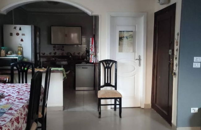 Females Only Host Is Woman Citycenter Near All - Foto 21