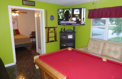 Perfecto Mundo 4, Orlando Area 4BR-2BA Jacuzzi-Billiard-Ping Pong-City Pool - Foto 9
