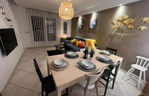 T3 Flat Moderne sur 2 étages Metro Parking Free Entrance autonome - Photo 4