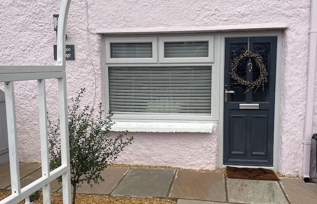 Charming 1-bed Cottage in Brynmenyn - Foto 20