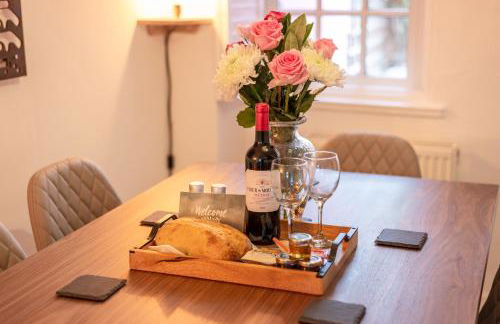 Rose cottage, Central, Amazing Cathedral view, Iconic pastel street - Foto 3