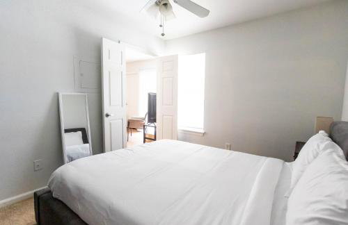 Wyndham 108 Corporate & Modern 1br suite - Photo 10