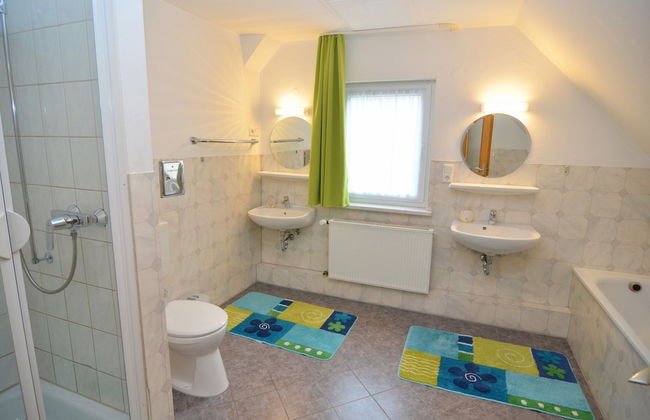 Cozy Holiday Home in Düdinghausen Sauerland near Ski Area - Photo 34