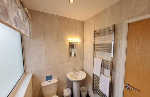 Dolygaer Apartment Reservoir Views, Brecon Beacons - Photo 3