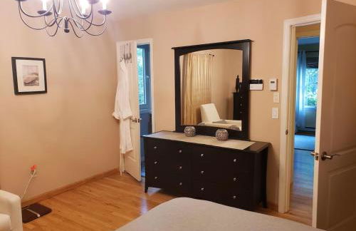 Large Private House on 5 Wooded Acres. Total Privacy! - Foto 19