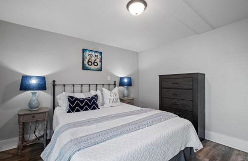 Stylish & Large Top Floor w Private Front Porch - Foto 10