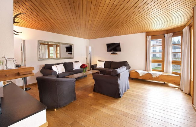 Schweizerhof Ferienwohnungen Lenzerheide - Foto 22