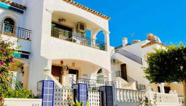 Casa Beth Villamartin 2 Bedroom/ 2 Bathroom with Pool - Photo 2