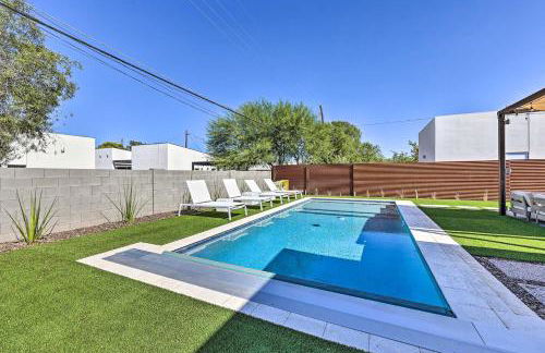 Backyard Oasis with Pool! Family Getaway in Phoenix - Foto 28