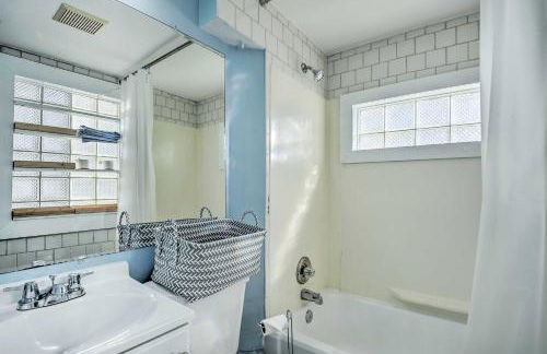 Modern Urban Escape in the Heart of Baltimore! - Photo 16