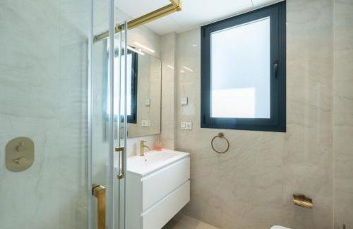 Stunning 6-Bedroom Villa in Guadalmina Baja - Foto 37