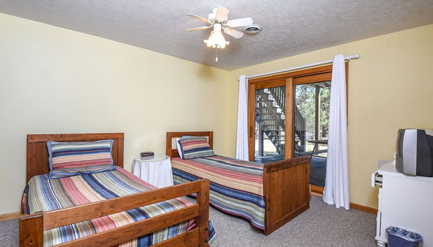 At Last - Foto 4, Habitación