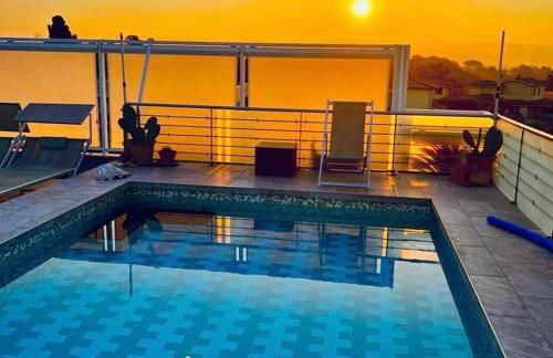 LUXURY ATTIC With Private Pool - Foto 5