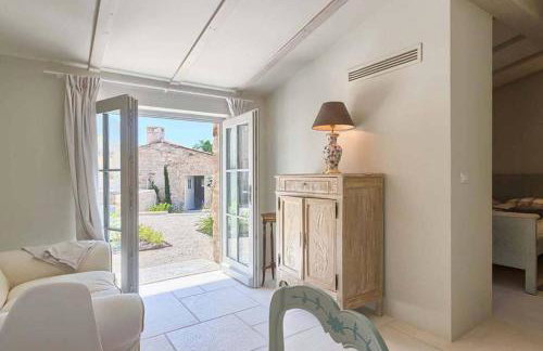 Villa Charlotte for 14 persons with 73m2 Pool in Central Istria - Daily Housekeeping & Breakfast Service - Foto 40