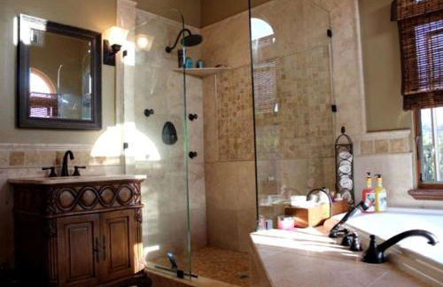 Romantic and Relaxing Villa Retreat with a Jacuzzi near Somis, California - Photo 18