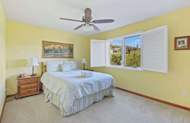 Mule Meadows Classy, Split Level South Tahoe Home! - Foto 3