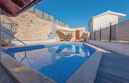 Beautiful Home In Krivodol With Wifi - Foto 5