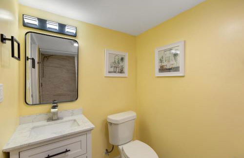 Cozy Redford Ranch - Photo 11