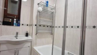 4 Bed Flat - Sleeps 12 - Pets - Wifi - Foto 5