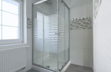 ADN Suites - NETFLIX - modern and smart - Foto 29