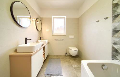 Beautiful Villa Vita Maris with heated pool - Foto 73