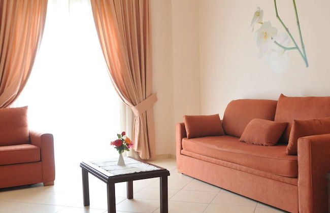 Finiki Plaza - Photo 20