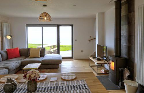 Cottage 17 by Together Travel - 3-Bedroom Coastal Retreat - Foto 4