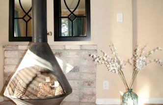 Spruce Beach Cottage - Walk to beach - Photo 6