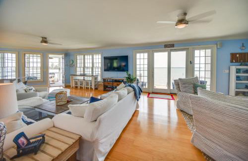 Bayfront White Stone Escape w/ Private Beach! - Photo 6