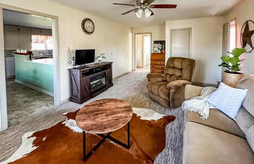 Fenced Yard! Peaceful Retreat in Smithville - Photo 5