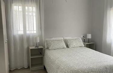 Preciosa casa entera con patio - Foto 12