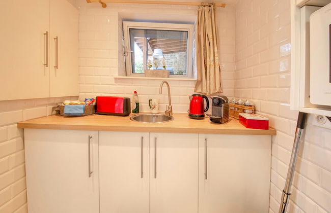 Stylish Stay Near Forest - Foto 10