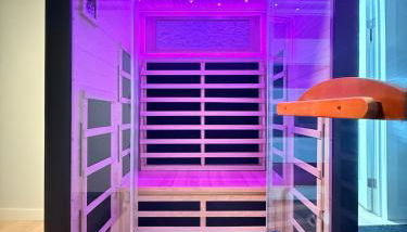 Huge Private Suite with Pool Table, Sauna & Fire Pit - Foto 2