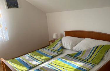 Apartmani Karlobag - Foto 32