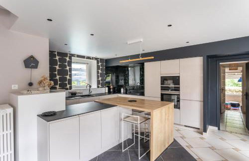 LA VILLA DU GOLF - avec piscine couverte chauffée et jacuzzi - Foto 7