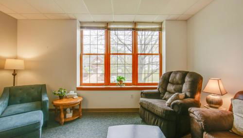 Pet-Friendly New Kensington Apt with Shared Perks - Foto 5