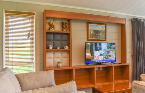 Whitey Top Country Lodge - Photo 3