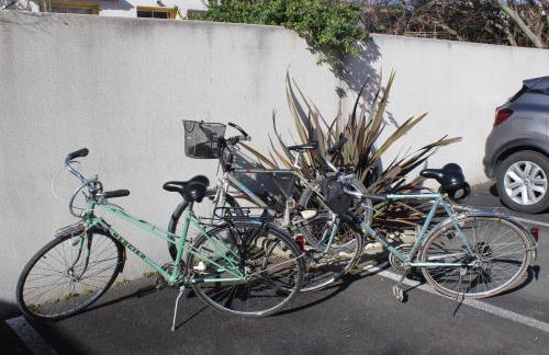 Appartement lumineux Parking privé Terrasse 2 Vélos - Foto 8