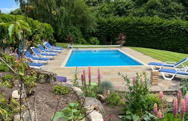 Richmond Hill Cottages, Exclusive 6 bedroom Farm House, Markington with heated pool - Photo 52