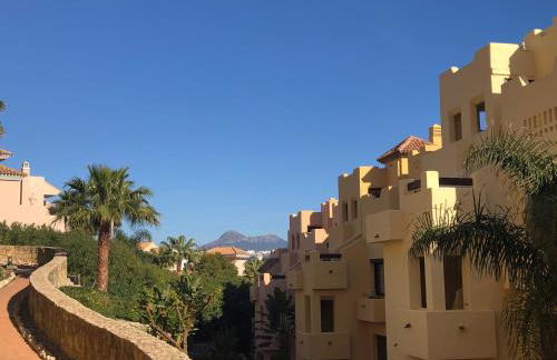 Duquesa Village (La Casa del Loonos) - Photo 38