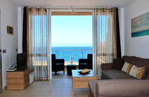 Sunny Ocean View Apartment - Foto 8