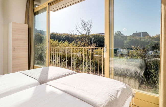 Lodge in Vlissingen Near North Sea Beach - Photo 2