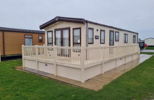 PG144 on the Golden Palm Chapel St Leonards 3 bed deluxe - Foto 1