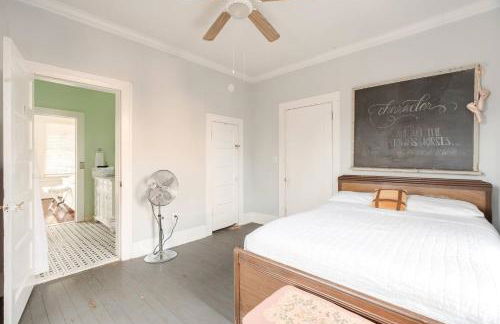 Historic Bungalow Walkable District - Foto 29