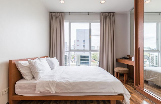 Bangkok Patio - Photo 20